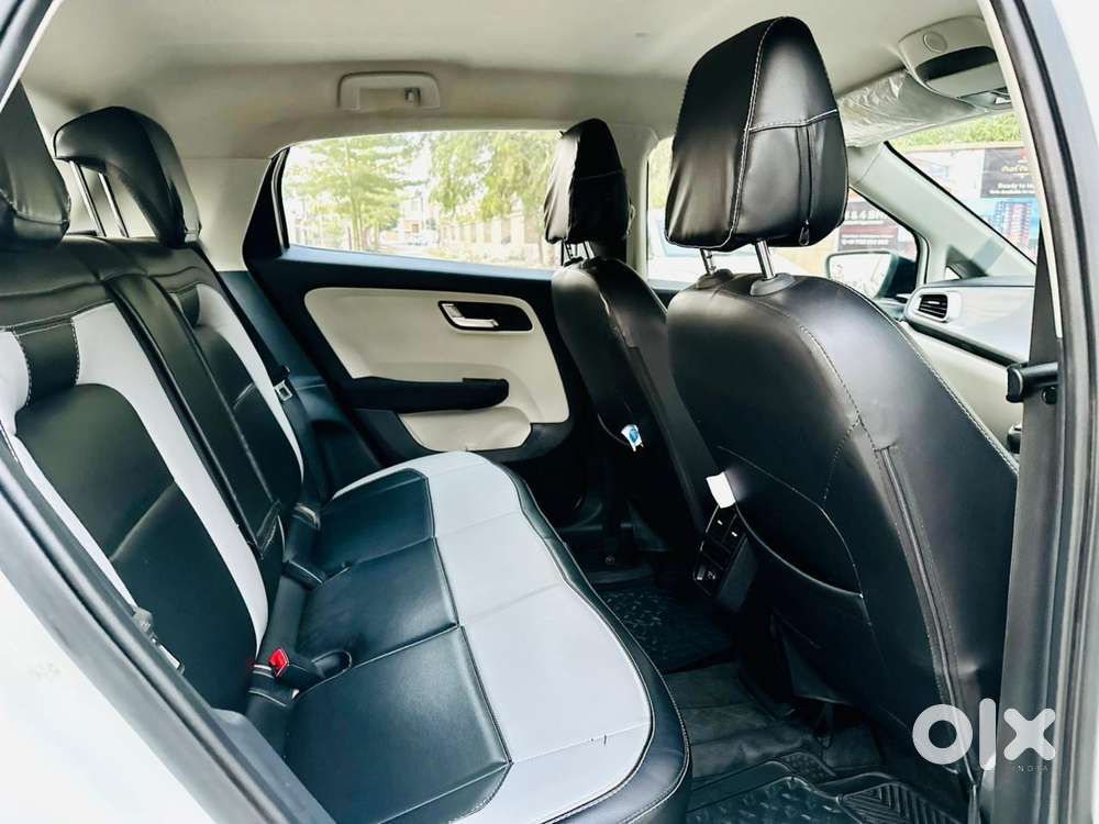 Tata Altroz 1.2 Xz Plus Petrol, 2023, Petrol