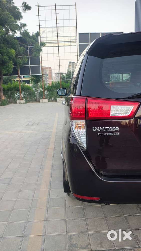 Toyota Innova Crysta 2.8z Automatic, 2017, Diesel