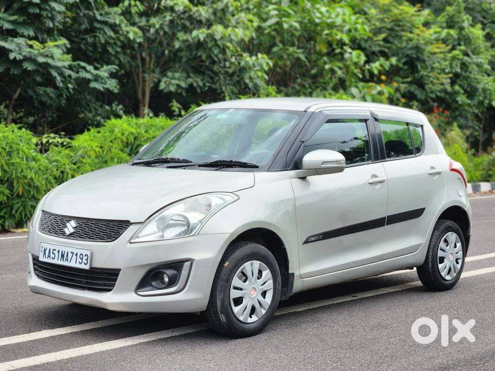 Maruti Suzuki Swift Vxi With Abs, 2016, Petrol