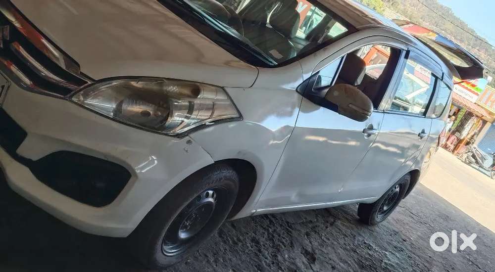 Maruti Suzuki Ertiga 2016 Cng 80000 Km Driven Well Maintained Car