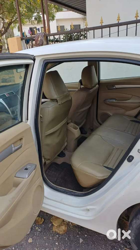 Honda City 2011 V Cvt Mt