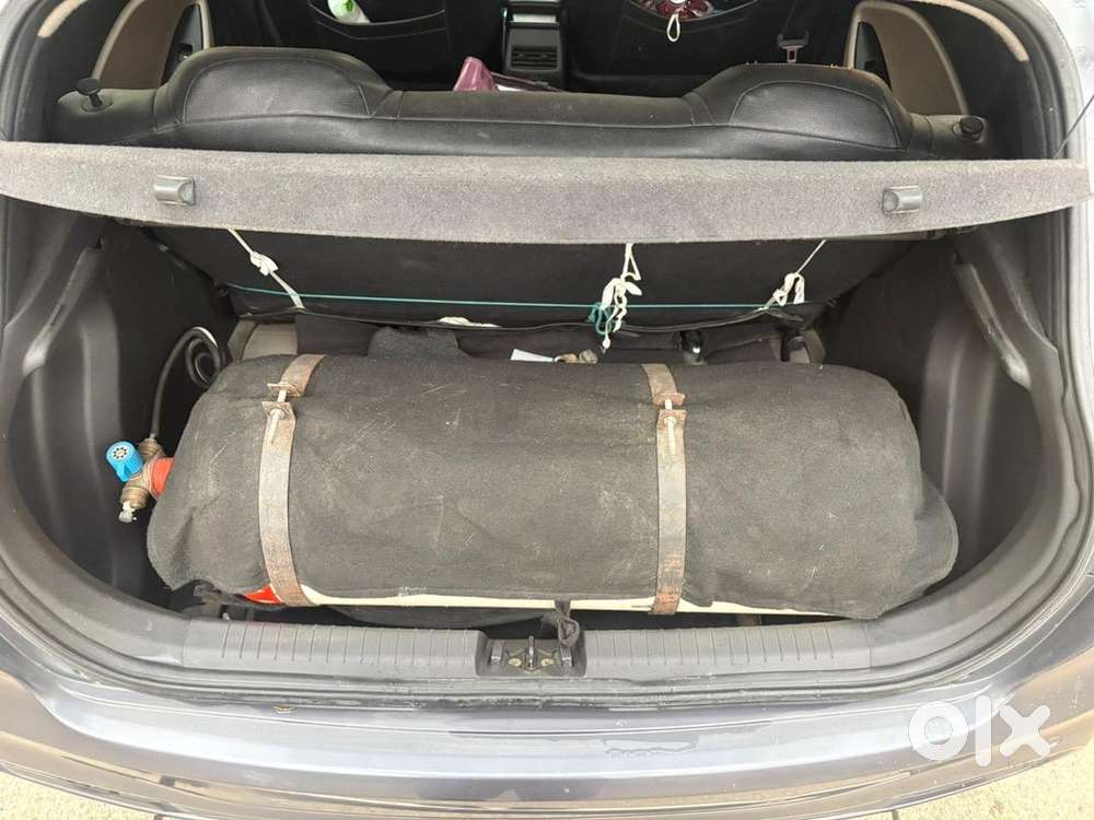 Hyundai I20 (sportz) 2019 Petrol And Cng Fitted