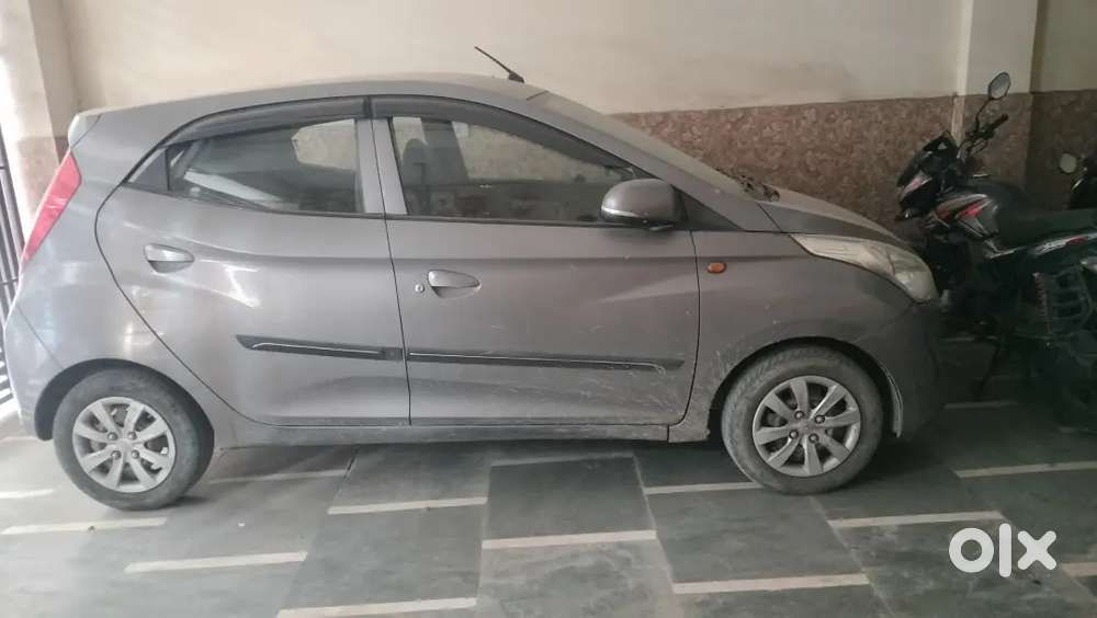 Hyundai Eon Sports