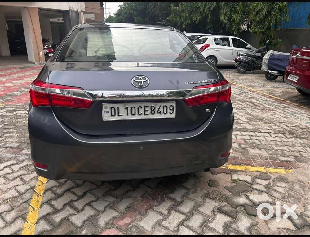 Toyota Corolla Altis Petrol Well Maintained