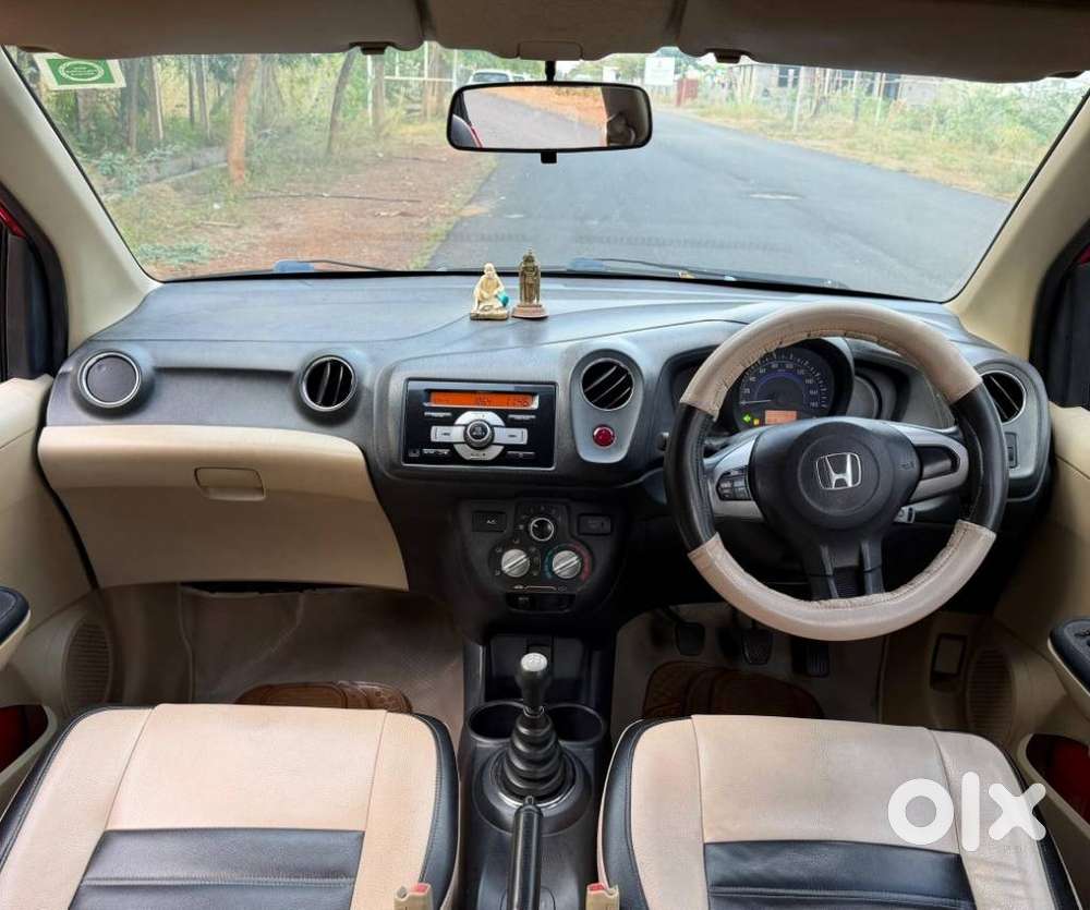 Honda Brio, 2015, Petrol