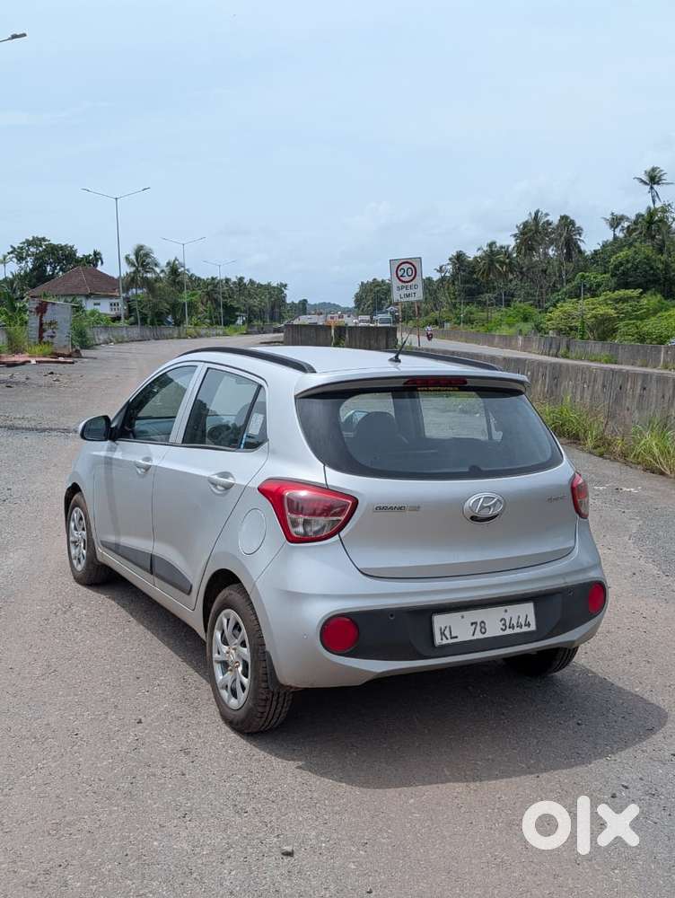 Hyundai Grand I10 Sportz Edition, 2018, Petrol