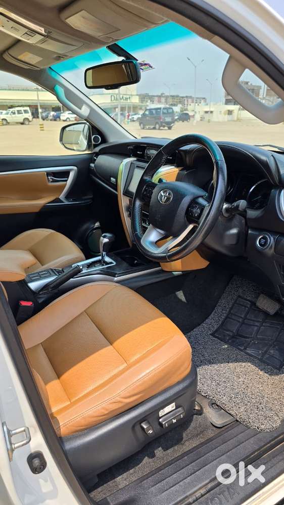 Toyota Fortuner 3.0 4x2 Automatic, 2020, Diesel