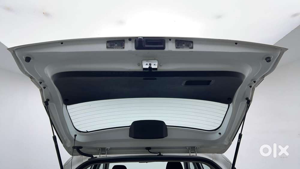 Hyundai Venue 1.0 S (o) Turbo Dct, 2023, Petrol