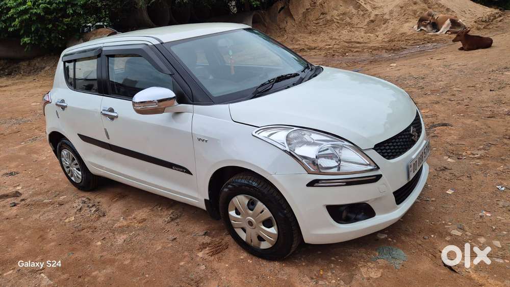 Maruti Suzuki Swift Vxi, 2014, Petrol
