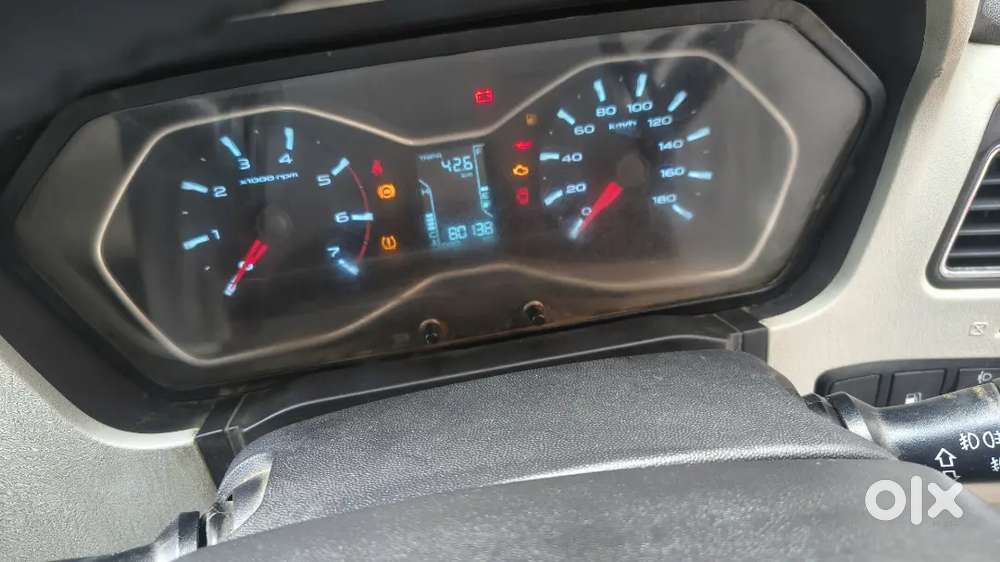 Mahindra Scorpio 2.2 Hybrid 2017