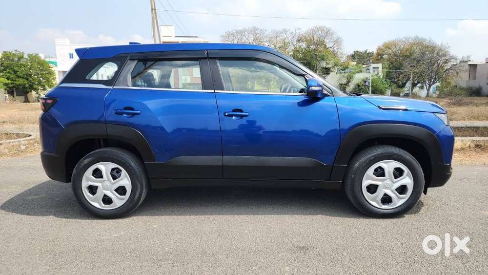 Maruti Suzuki Brezza 1.5 Vxi Smart Hybrid, 2022, Petrol