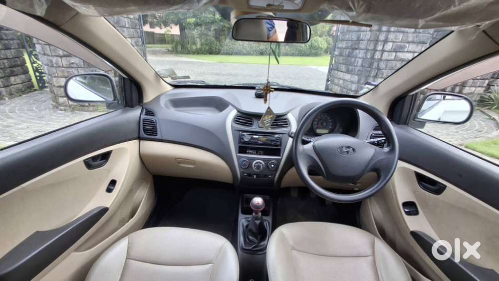 Hyundai Eon Era +, 2017, Petrol