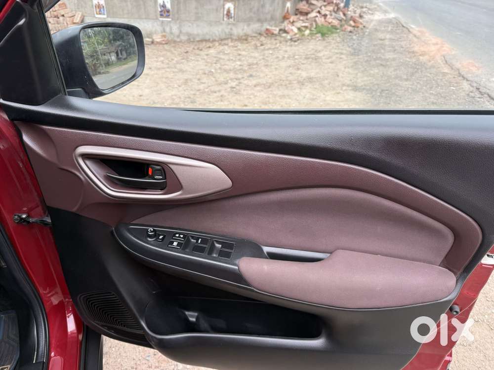 Maruti Suzuki Fronx Delta Plus 1.2 Mt, 2023, Petrol