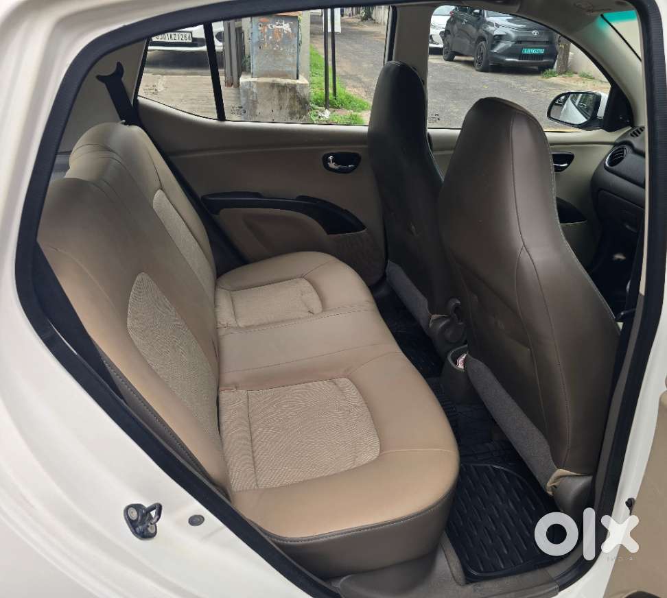 Hyundai I10 Sportz 1.1l, 2015, Petrol