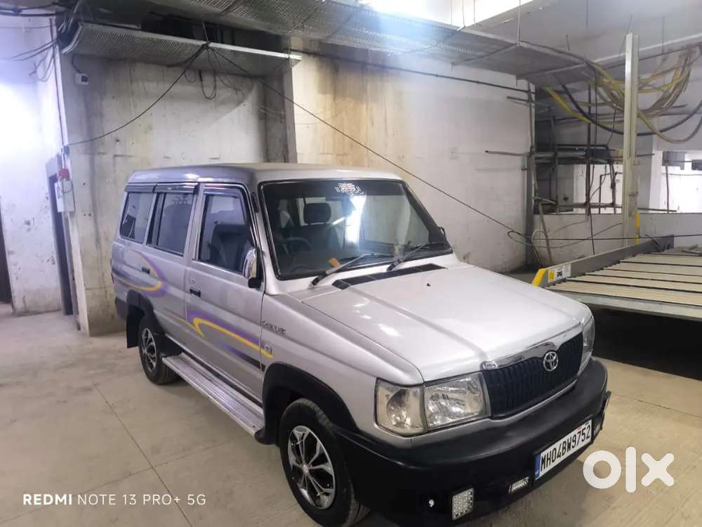 Toyota Qualis 2004 Diesel Well Maintained