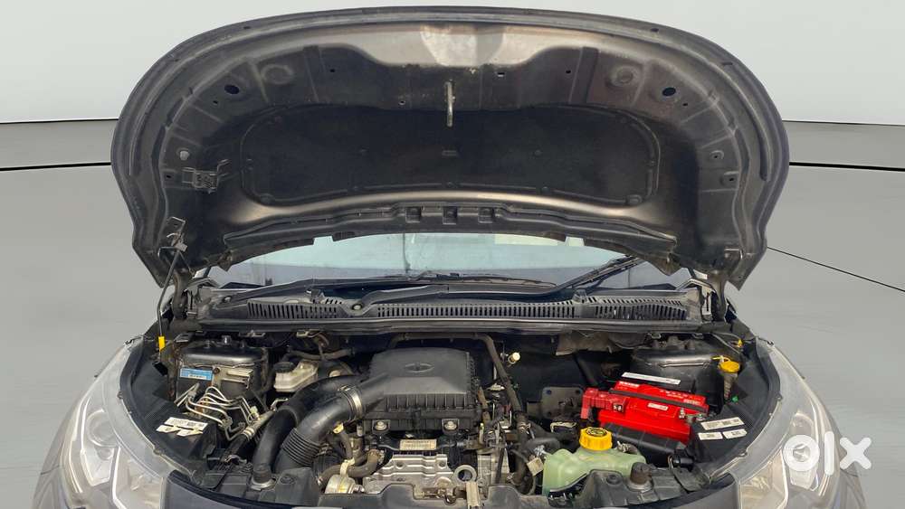 Tata Nexon 1.5 Revotorq Xma Amt (s), 2021, Petrol