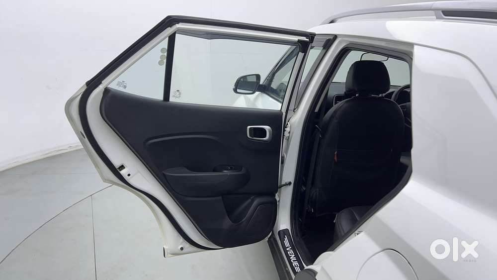 Hyundai Venue Sx Turbo, 2021, Petrol