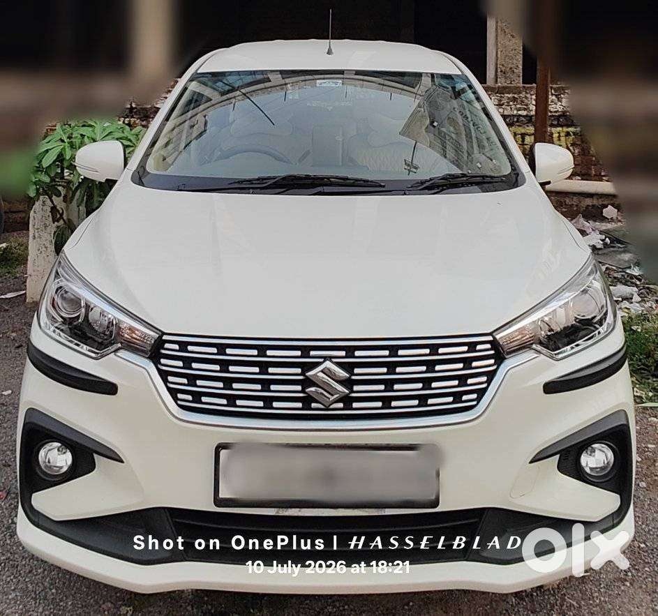 Maruti Suzuki Ertiga Zxi At, 2022, Petrol