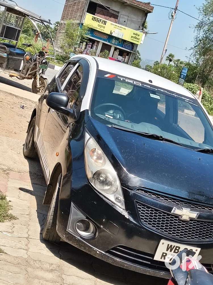 Chevrolet Beat Petrol 2012