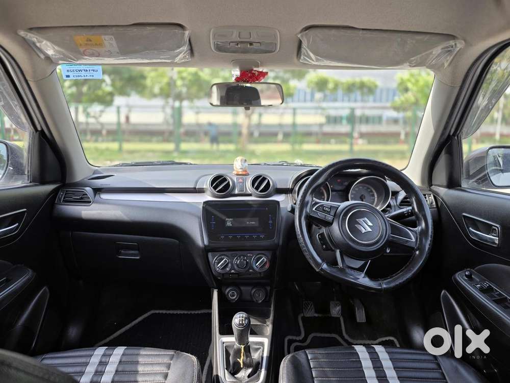 Maruti Suzuki Swift Vxi + Manual, 2023, Petrol
