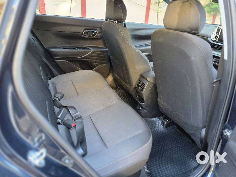 Hyundai I20 Sportz 1.2 Ivt, 2022, Petrol