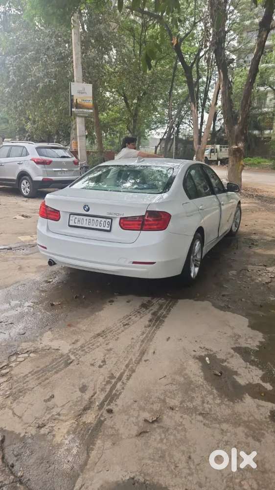 Bmw Coperate Edition, 12 September,2015, Pearl White, Genuine