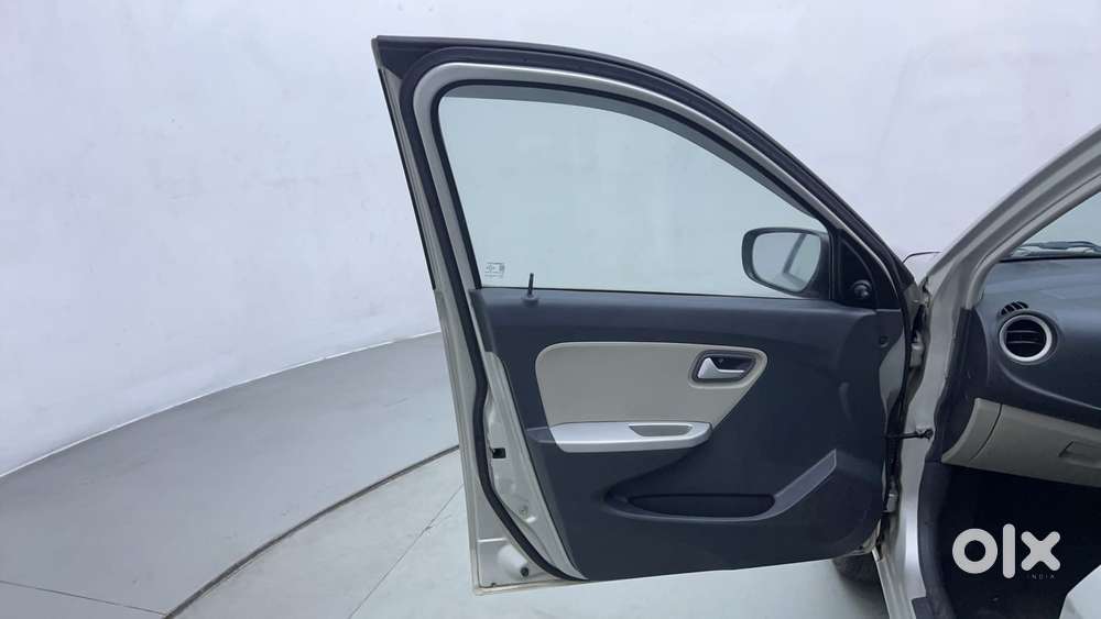 Maruti Suzuki Alto K10 1.0 Vxi Amt, 2015, Petrol