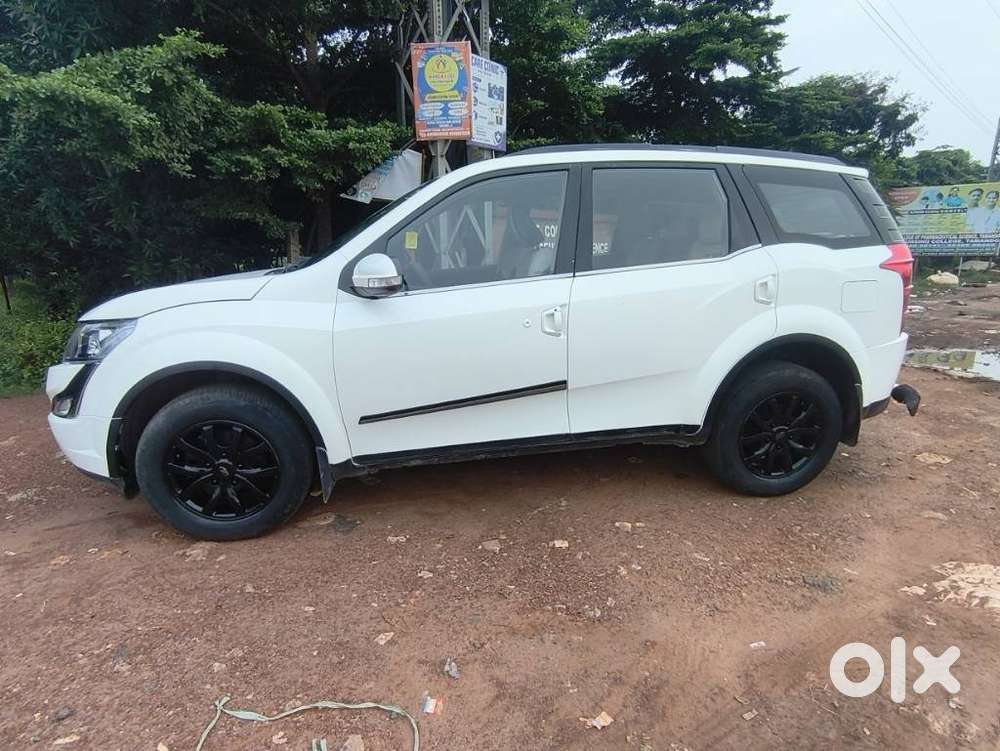 Mahindra Xuv500 W10 2wd, 2016