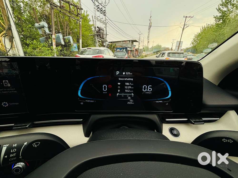 Hyundai Verna 1.5 Sx Ivt, 2025, Petrol