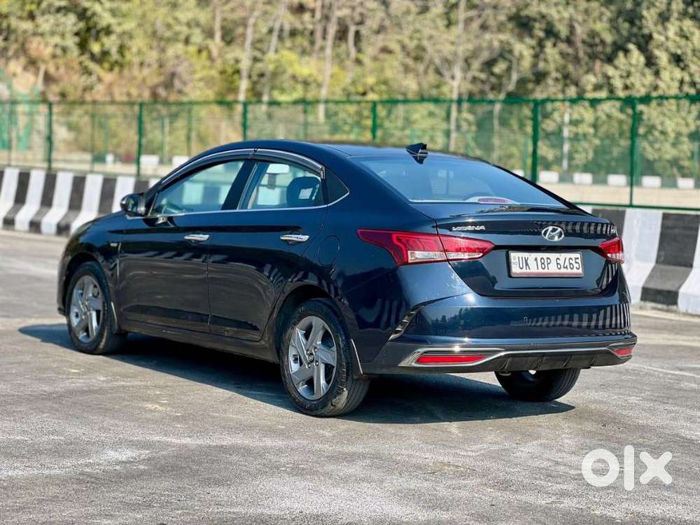 Hyundai Verna 1.5 Sx Diesel At, 2022, Diesel