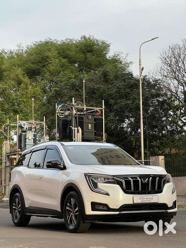 Mahindra Xuv700 2.0 Ax 5 Petrol At Str, 2022, Petrol