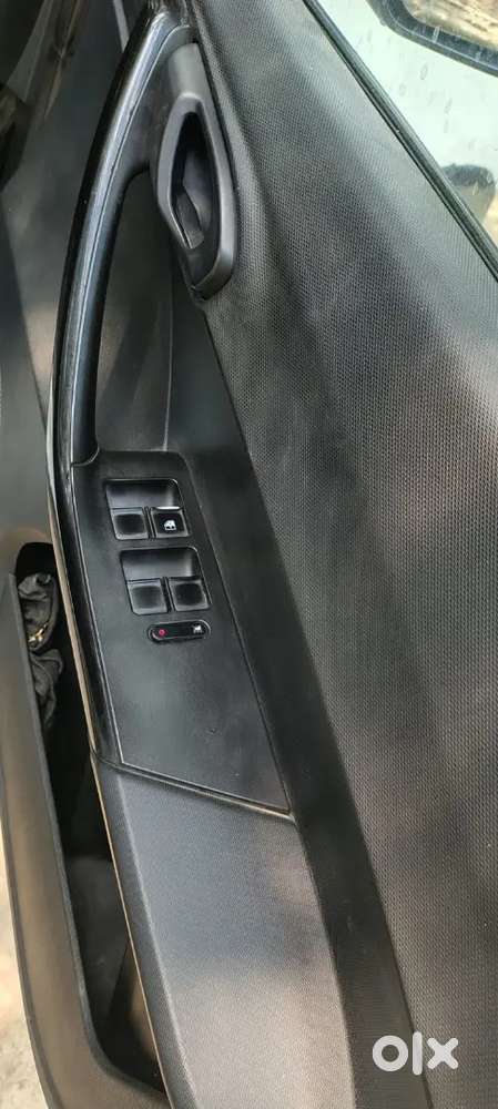 Tata Tiago Nrg Petrol 2018
