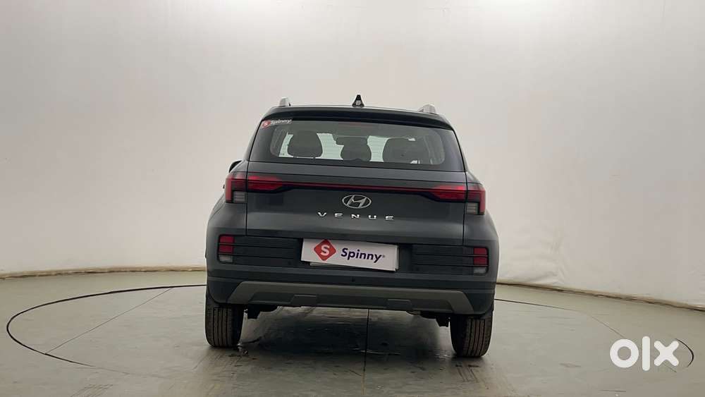 Hyundai Venue [2022-ongoing] 1.2 S, 2024, Petrol