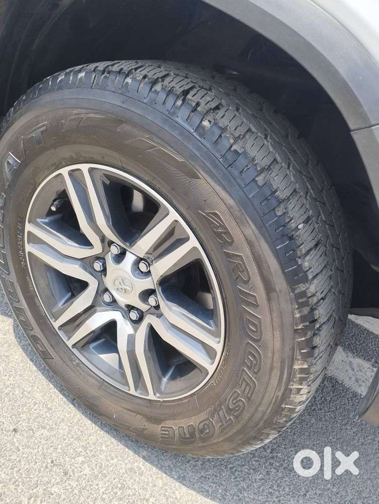Toyota Fortuner 4x2 At 2.7 Petrol, 2023, Petrol