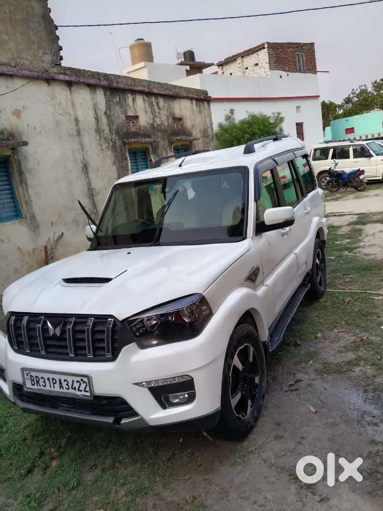 Mahindra Scorpio 2018 Diesel 120000 Km Driven