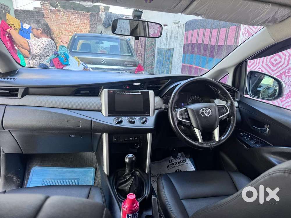 Toyota Innova Crysta 2018 Diesel Well Maintained