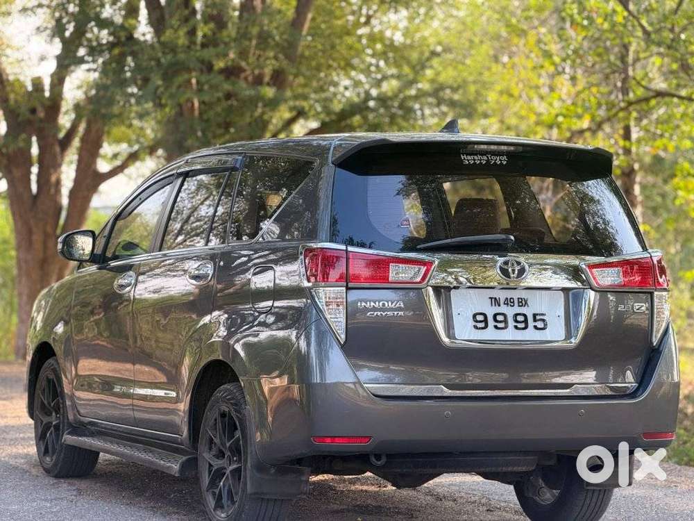 Toyota Innova Crysta 2.8 Z, 2016, Diesel