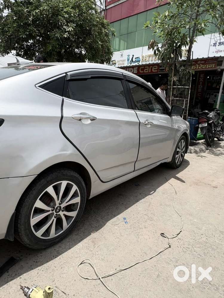 Hyundai Verna Petrol 2015 With Alloy Top Model Push Start