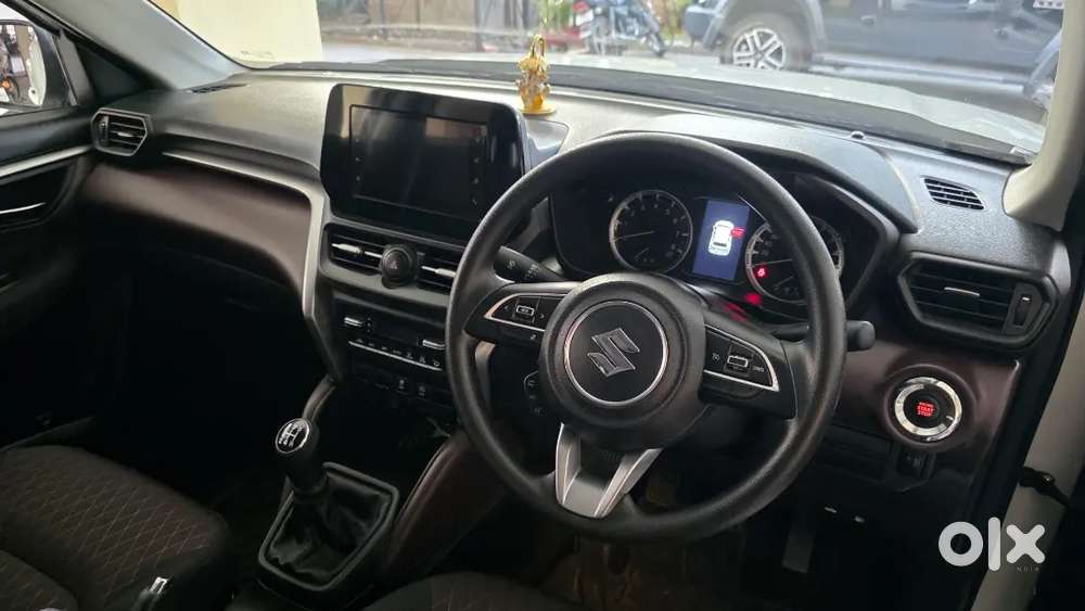 Maruti Suzuki Grand Vitara 2025 Petrol Chandigarh No. 6700 Km Driven