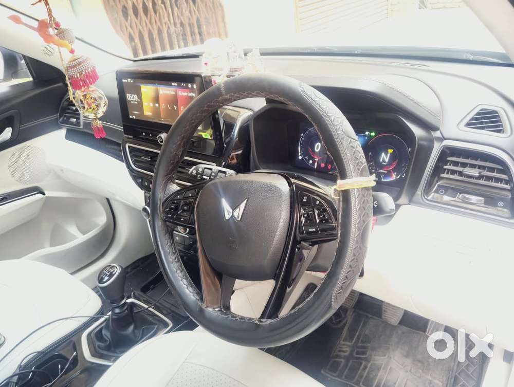Mahindra Xuv 3xo Ax7l Diesel Mt, 2024, Diesel