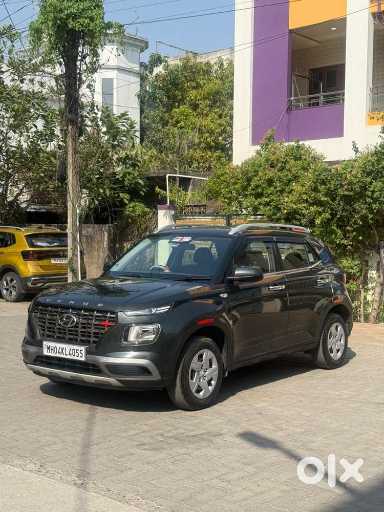 Hyundai Venue S, 2020, Petrol