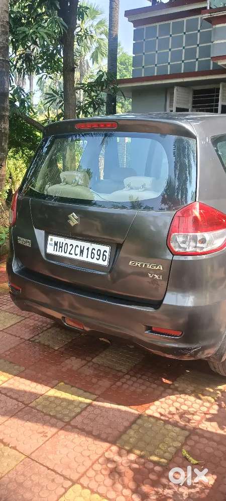 Maruti Suzuki Ertiga Vxi Petrol 2013