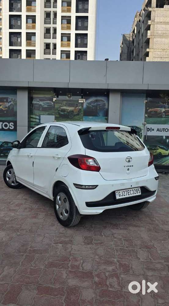 Tata Tiago 1.05 Revotorq Xt Option, 2023, Petrol