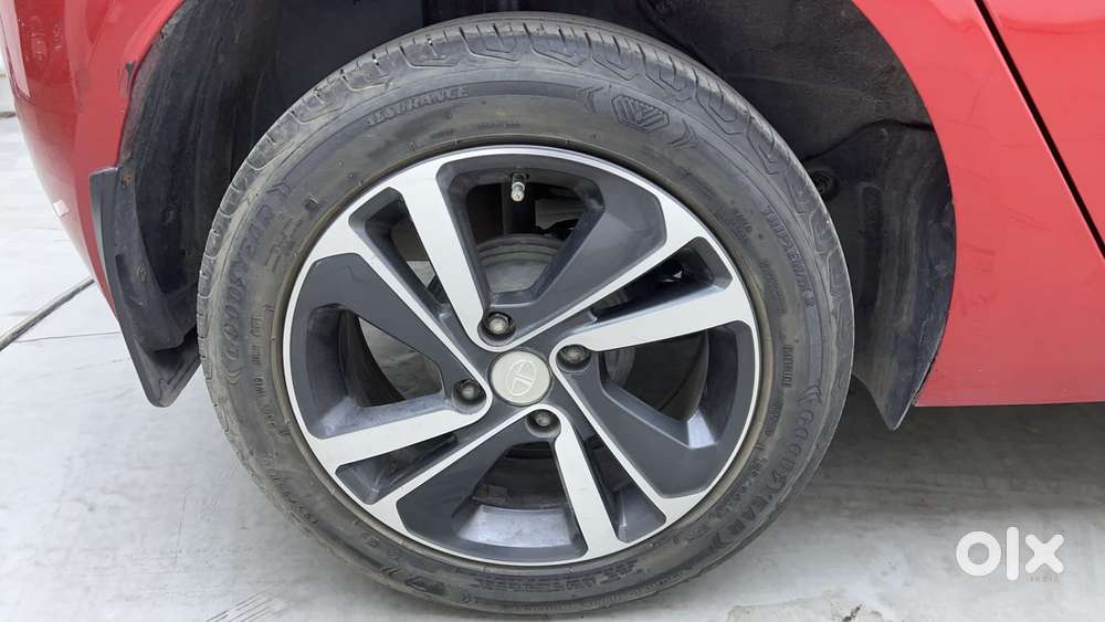 Tata Altroz Xz, 2021, Petrol