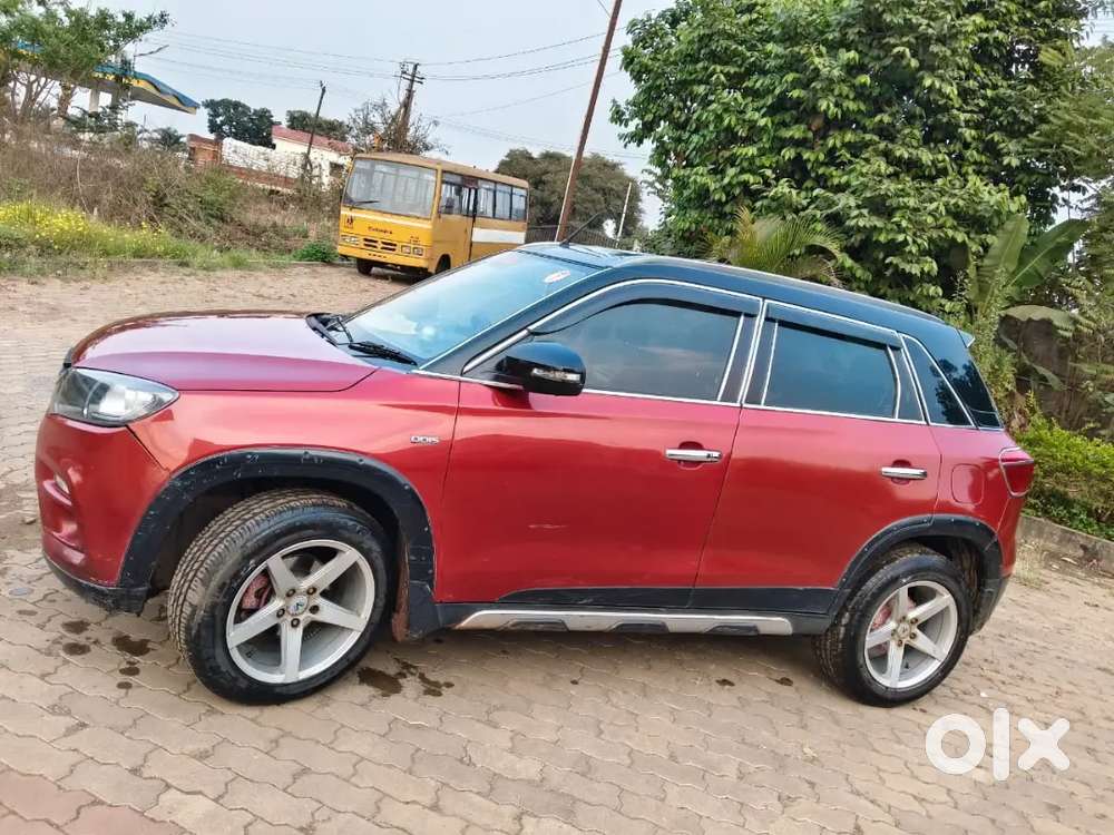 Maruti Suzuki Brezza 2017 Diesel 125000 Km Driven