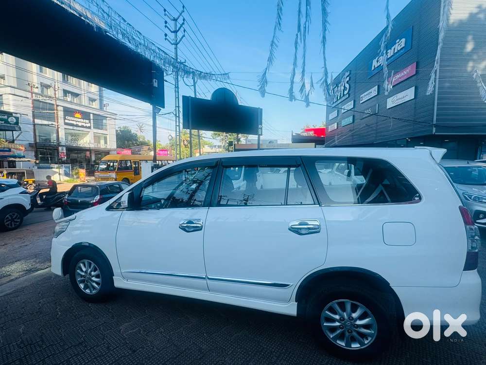 Toyota Innova 2.5 V 7 Str, 2014, Diesel