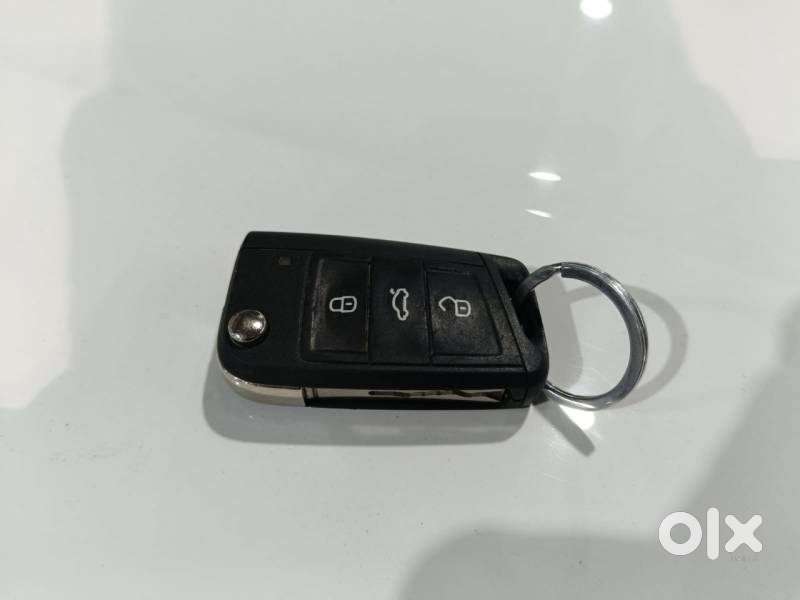 Skoda Kushaq Style 1.0l Tsi At, 2023, Petrol