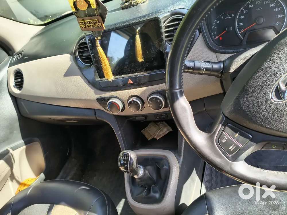 Hyundai Grand I10 2016, Call Me