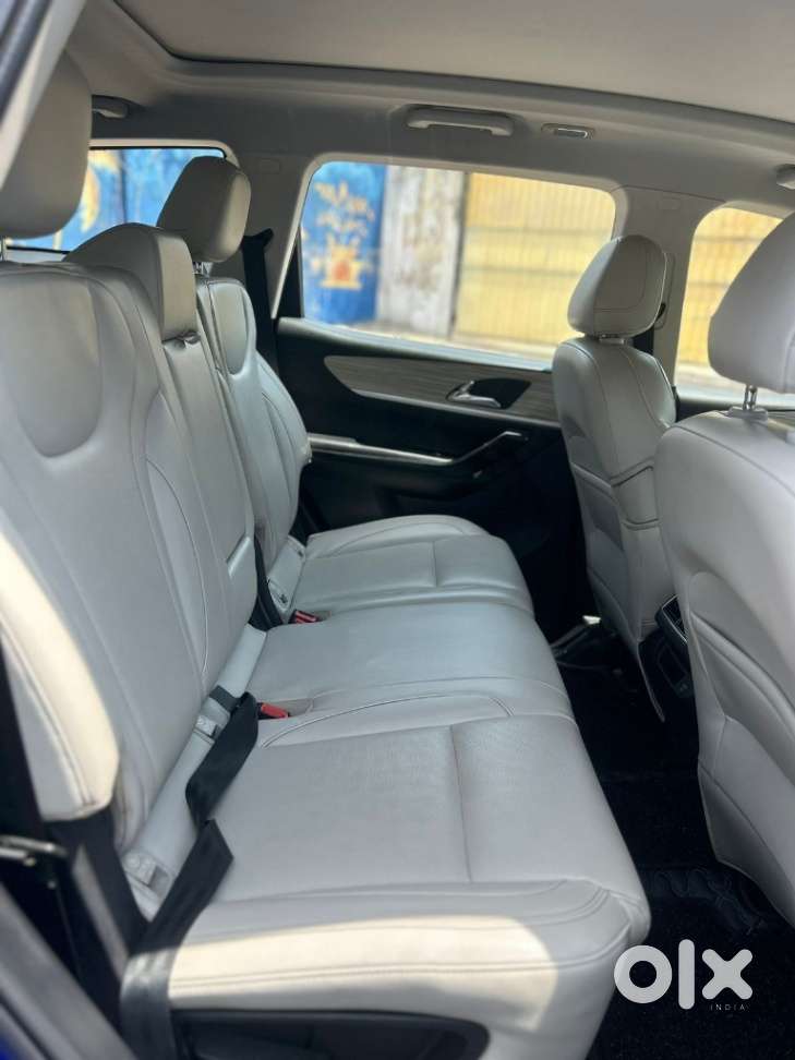 Mahindra Xuv700 2.2 Ax 5 Diesel Mt 7 Str, 2021, Diesel