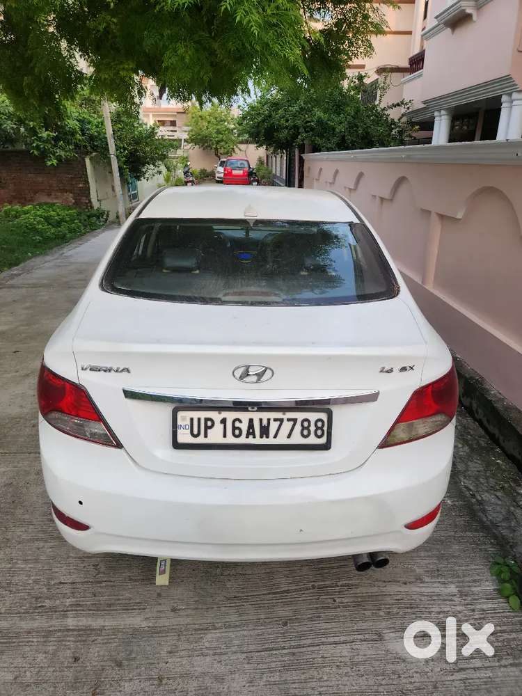 Hyundai Verna 2014 Diesel 98000 Km Driven